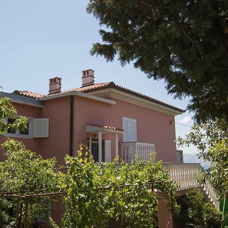 Apartments Josip By The Sea Novi Vinodolski Exterior photo