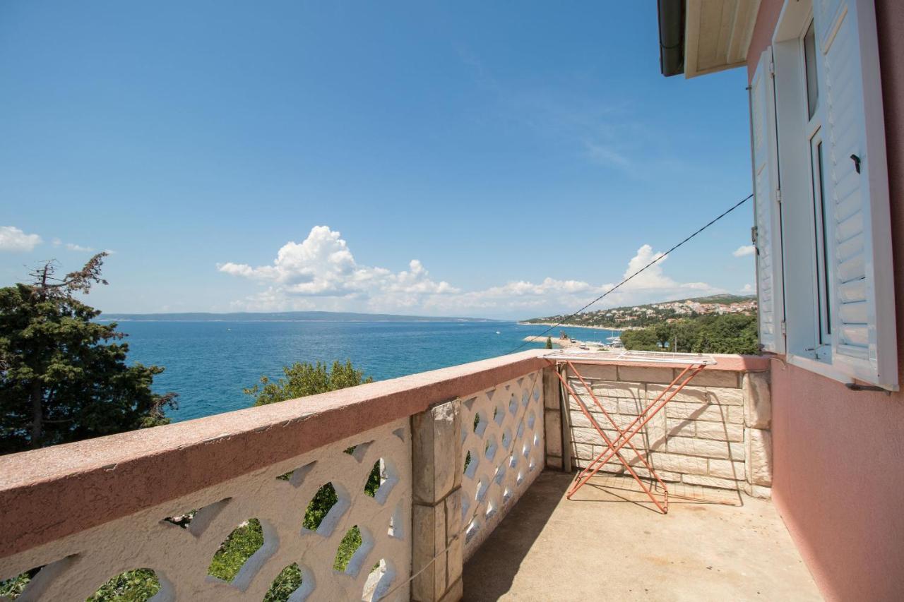 Apartments Josip By The Sea Novi Vinodolski Exterior photo